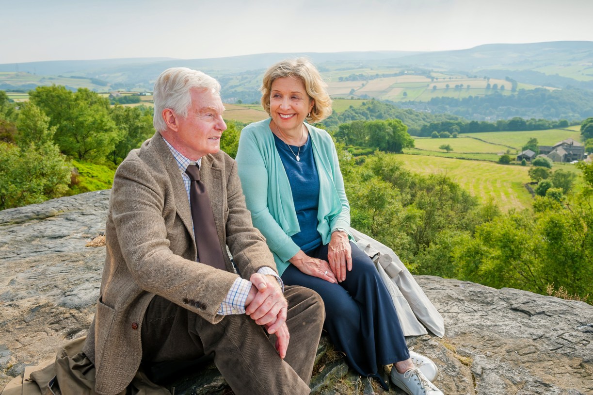 Derek Jacobi and Anne Reid in "Last Tango in Halifax" (Photo: Courtesy of Ben Blackall/© Anthony and Cleopatra Series Ltd)