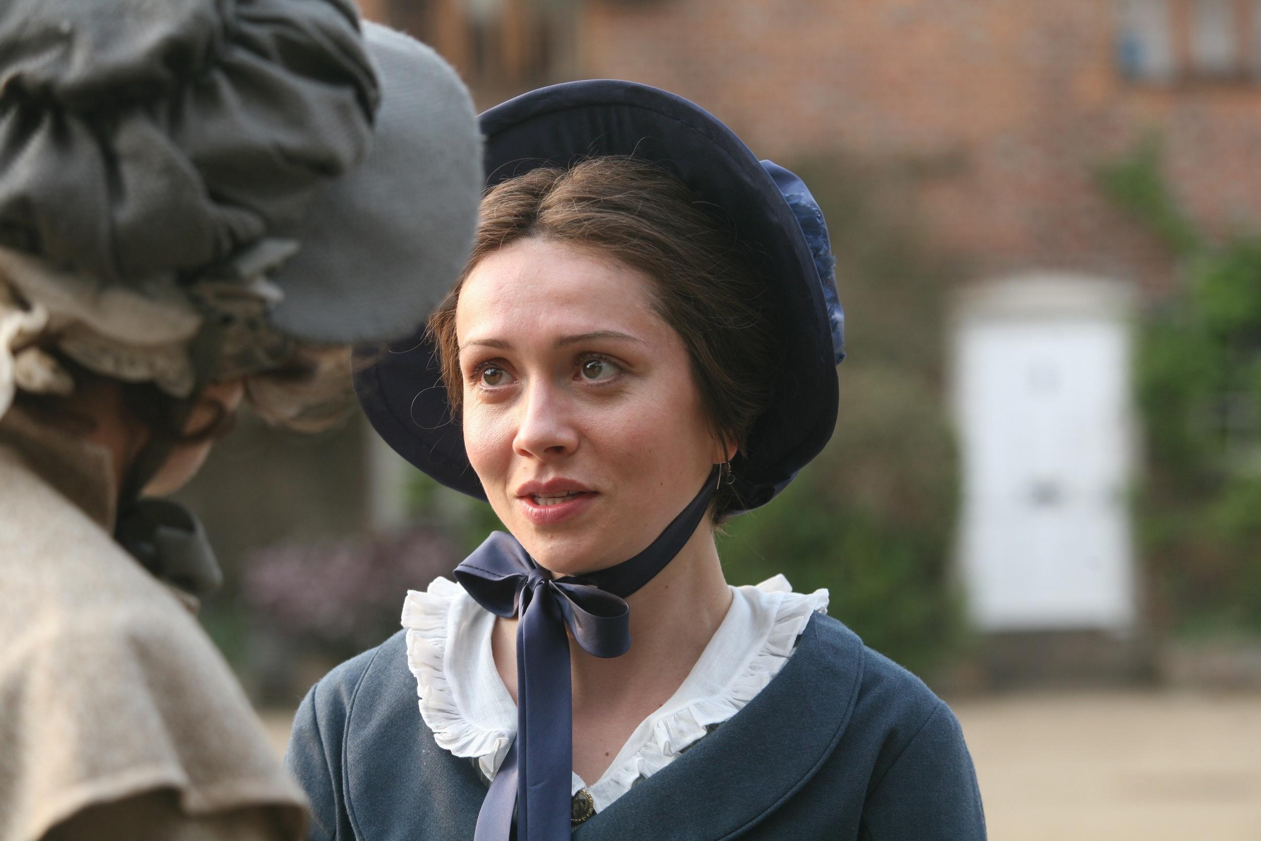 Laura Pyper in "Emma"