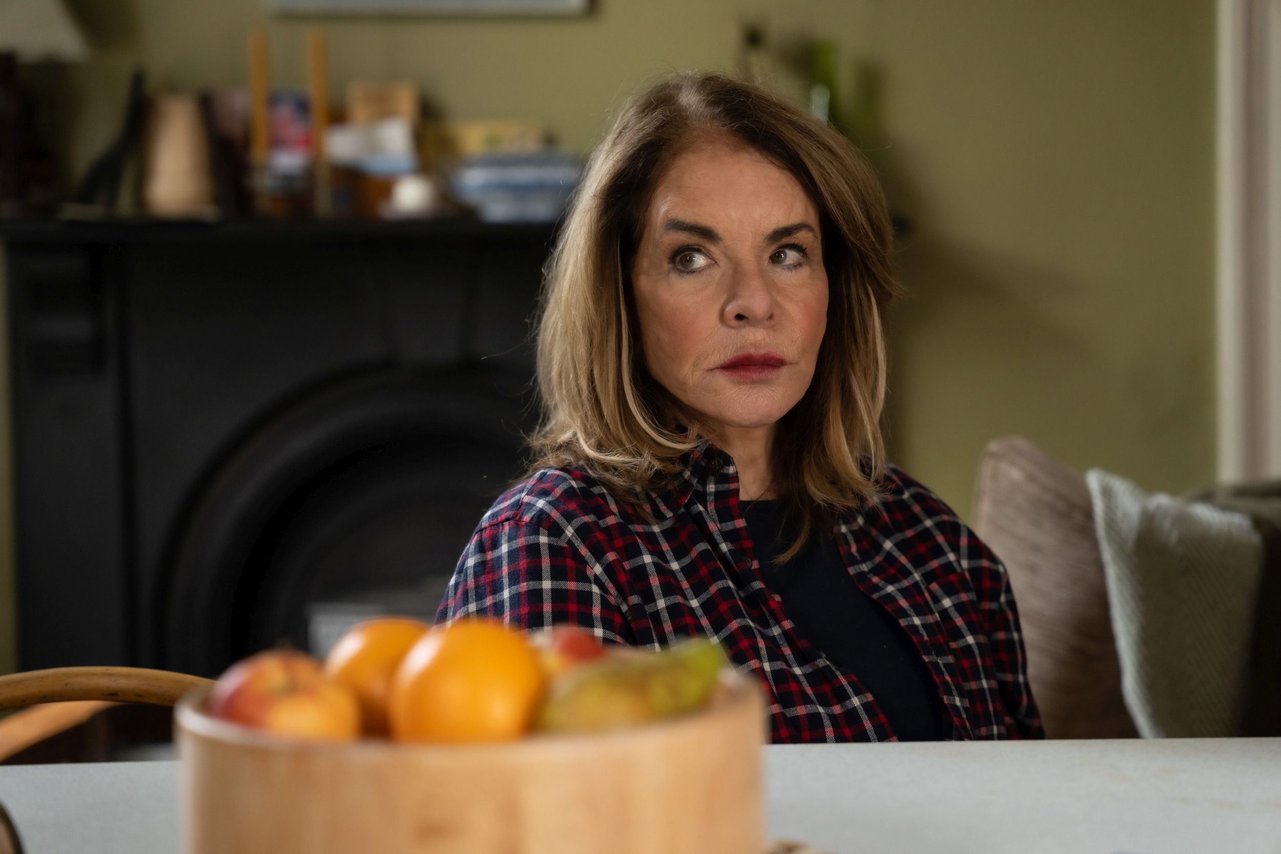 Stockard Channing as Cathy at the kitchen table in Maryland Episode 1