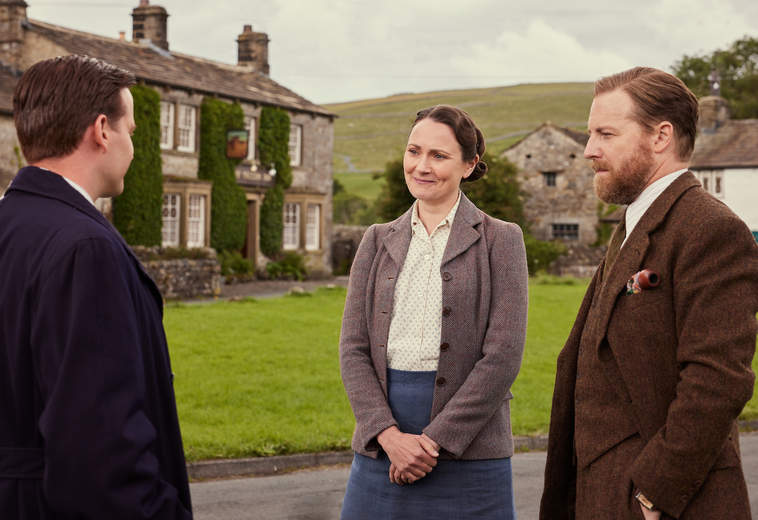 Samuel West, Anna Madeley and Nicholas Ralph in "All Creatures Great and Small" Season 4