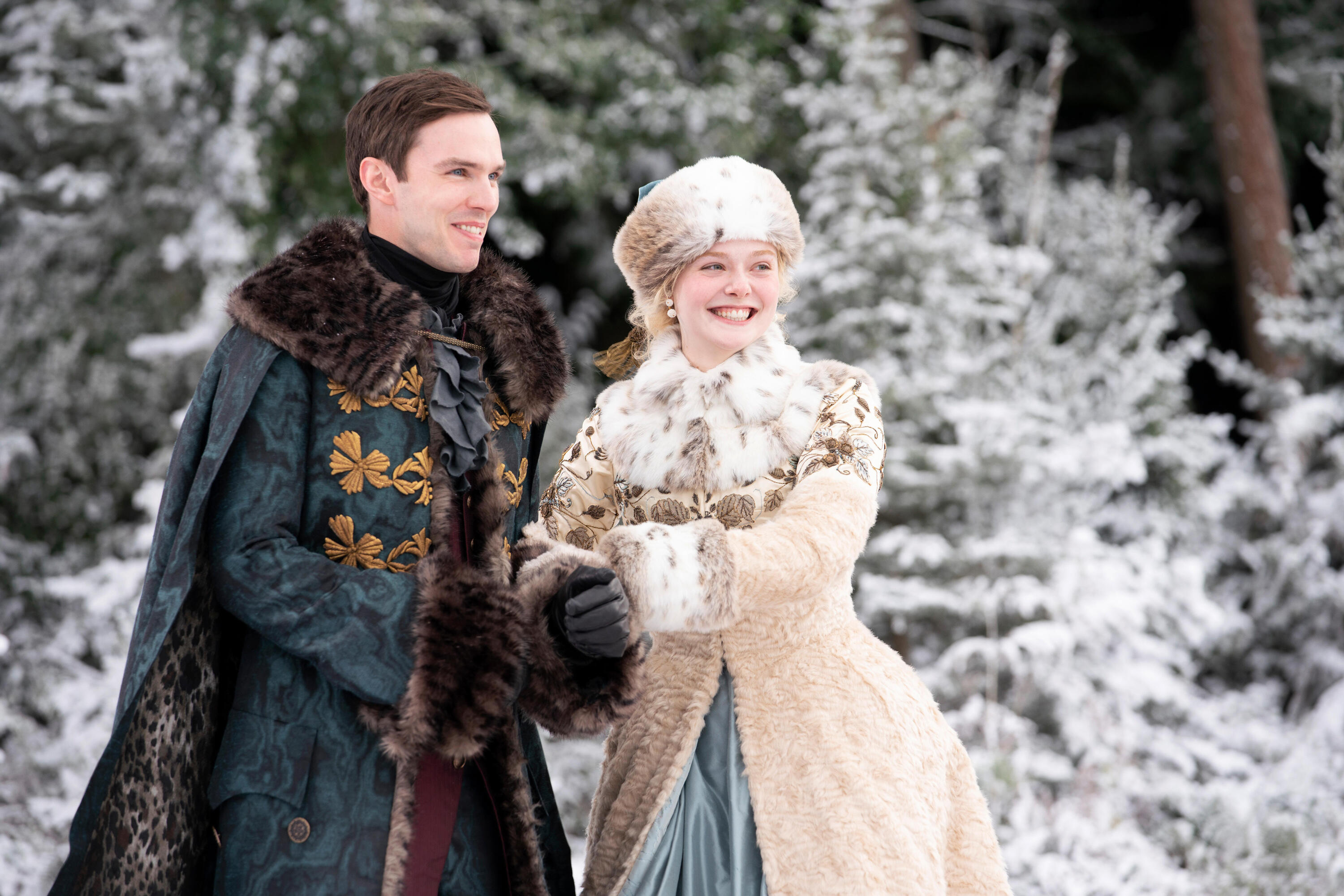  Elle Manning and Nicholas Hoult in "The Great" Season 3