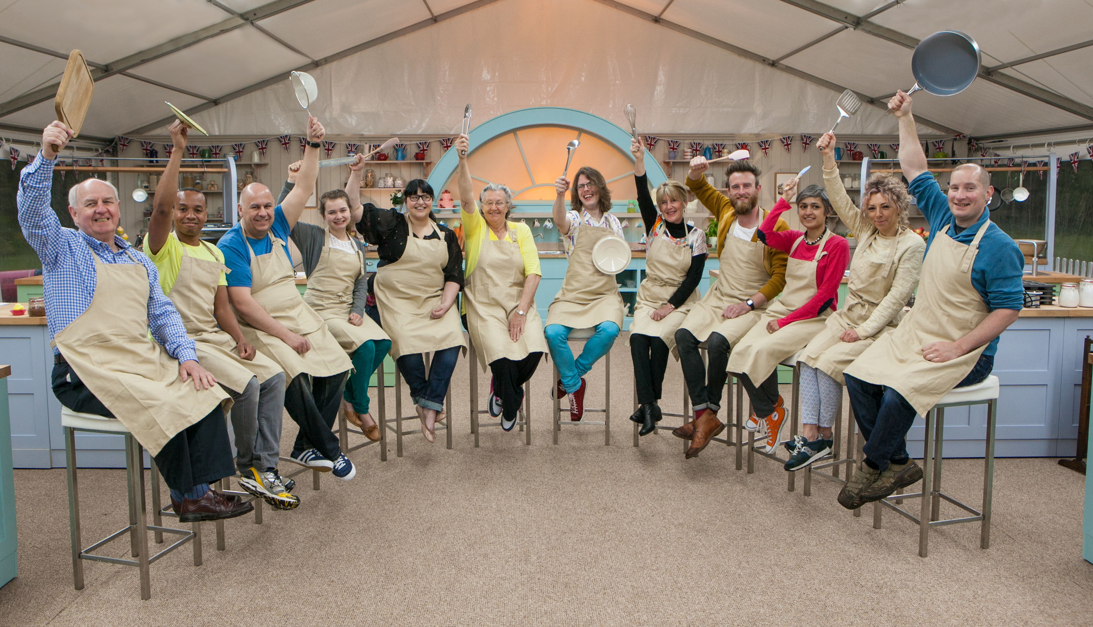 The cast of "The Great British Bake Off" Season 5 (Photo: Courtesy of Love Productions)