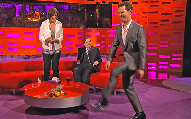 Benedict Cumberbatch does his best pop star impression on Graham Norton. (Photo: BBC)