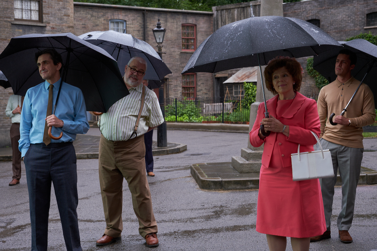 A rainy celebration (Credit: Mark Bourdillon/Love Productions)