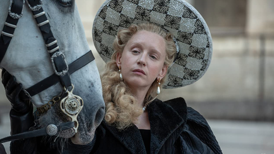 Diane De Poitiers (Ludivine Sagnier) (Starz)