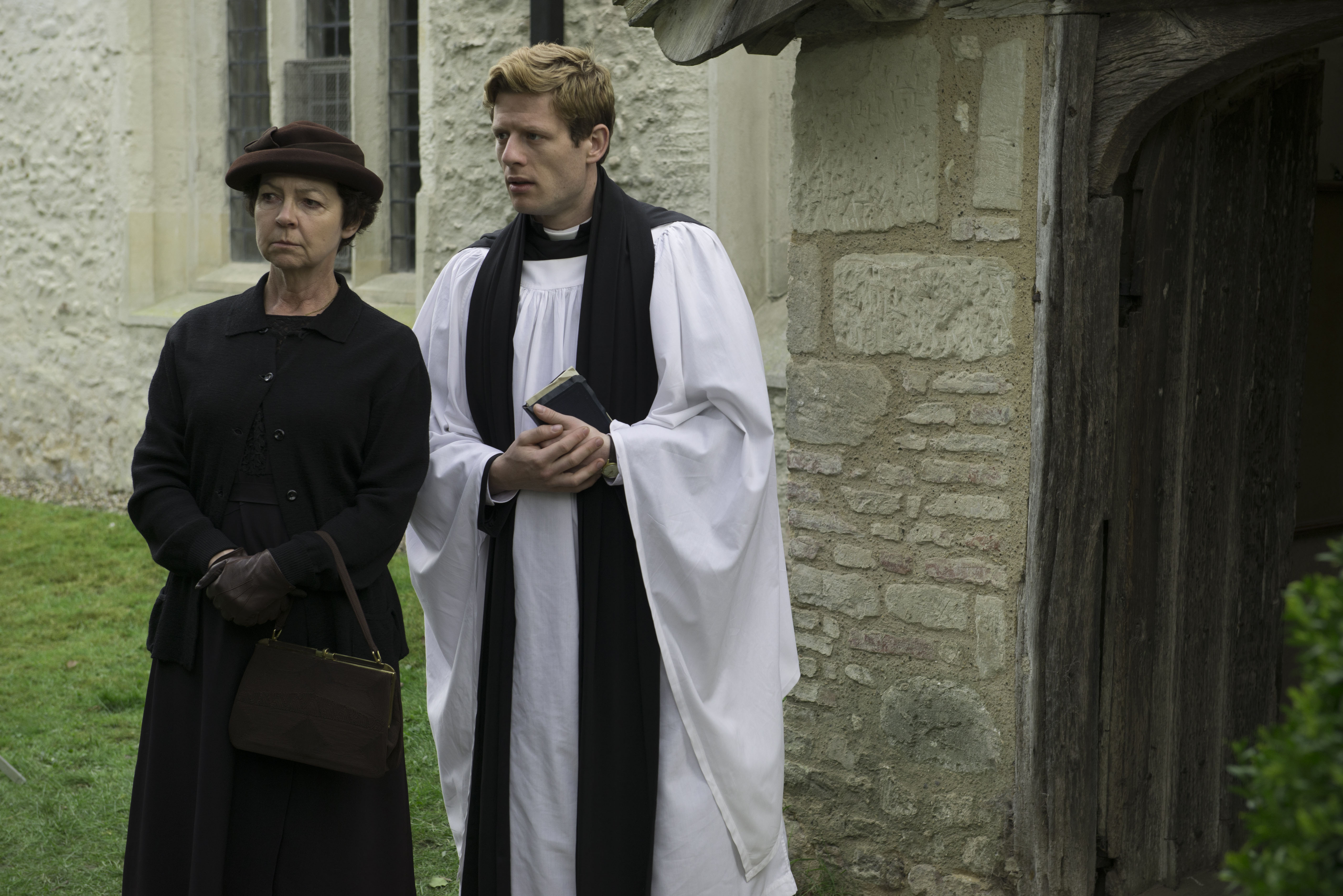 GRANTCHESTER 182_Ep1_4.jpg