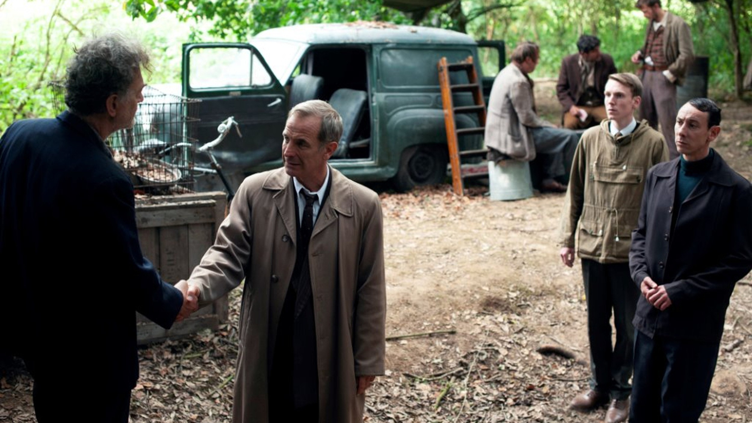 Robson Green as Geordie Keating and Al Weaver as Leonard Finch in 'Grantchester'