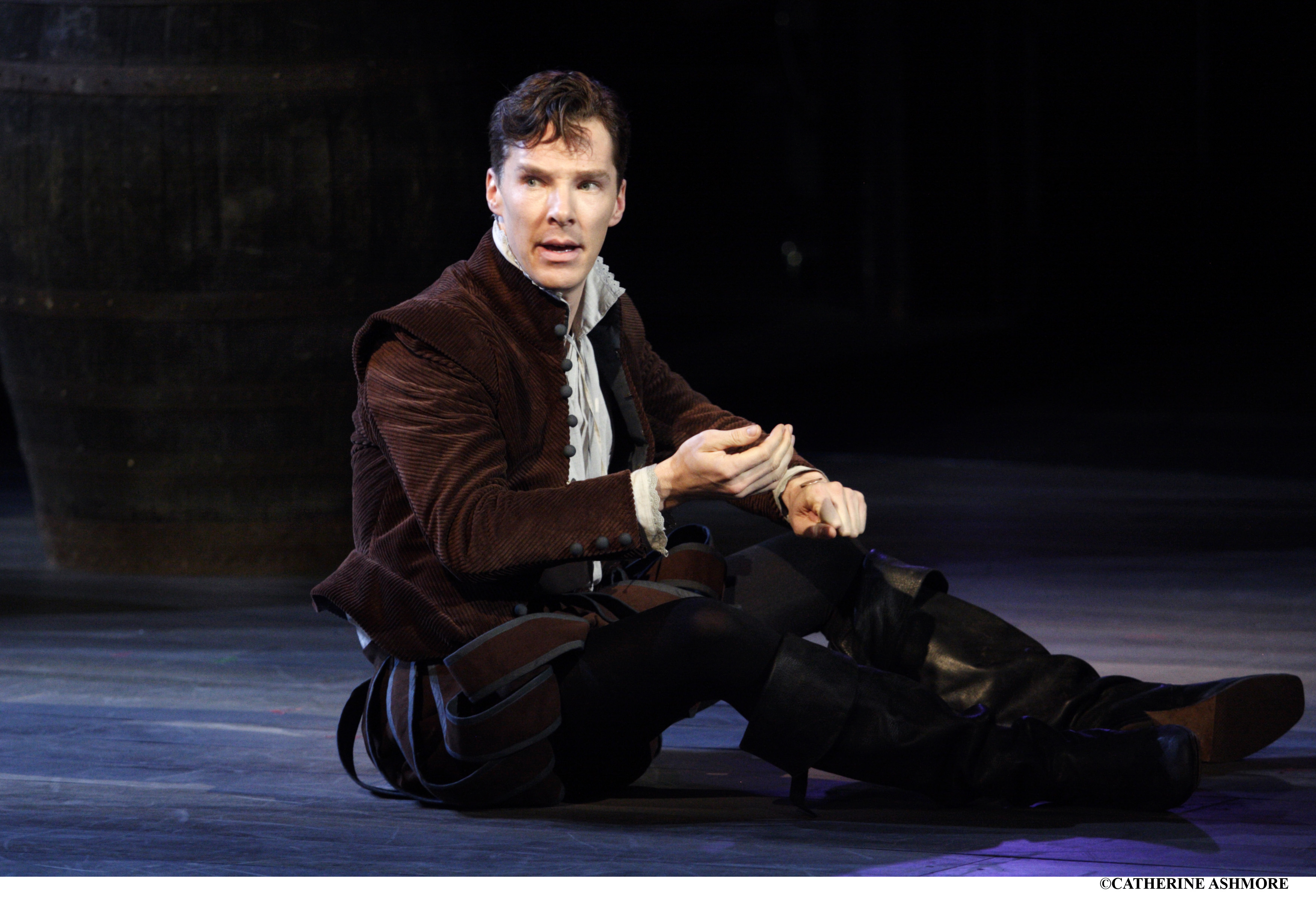 Benedict Cumberbatch performs a scene from "Rosencrantz and Guildenstern Are Dead" (Photo: Catherine Ashmore)