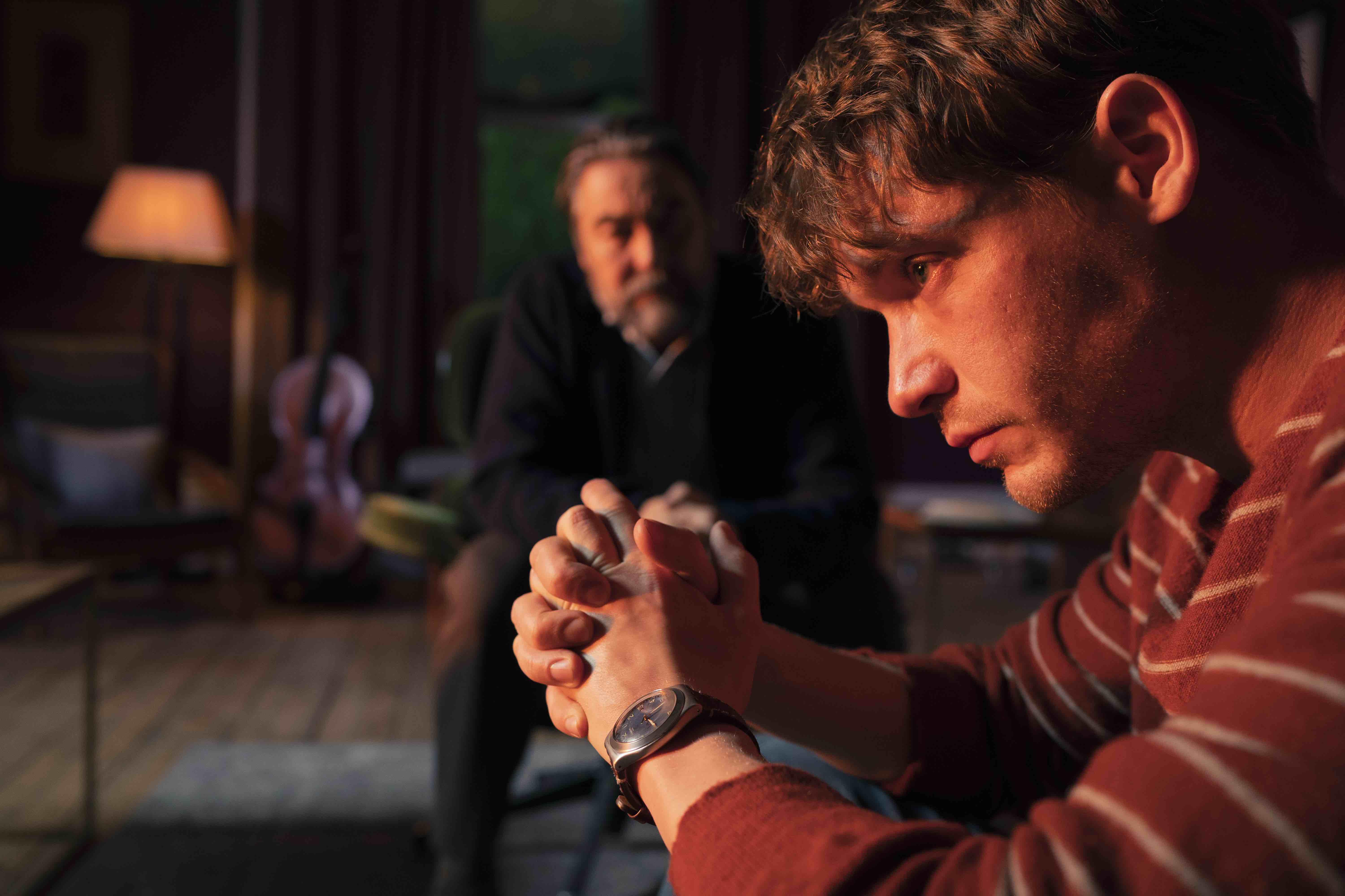 Billy Howle as Strangeways, Nathaniel Parker as Blount in The Beast Must Die