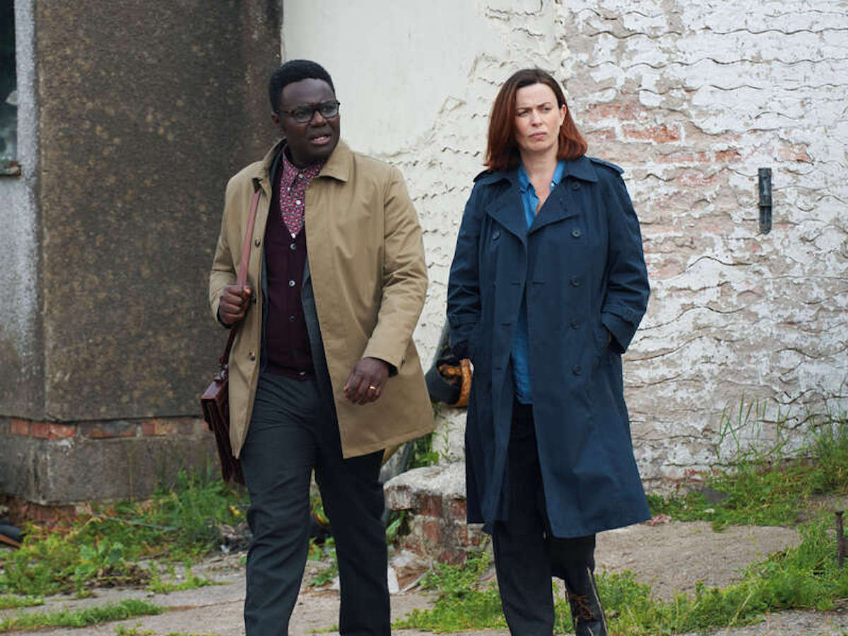 Eve Myles and Babou Ceesay in "We Hunt Together" (Photo: Showtime)