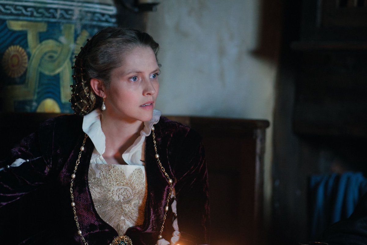 Teresa Palmer  in "A Discovery of Witches" (Photo: Sundance Now)