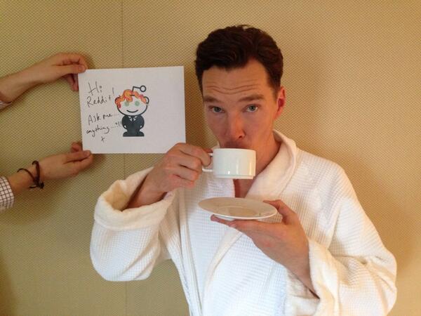 Benedict Cumberbatch verifies his identity before his AMA (Photo: Reddit/@5thEstateMovie on Twitter)