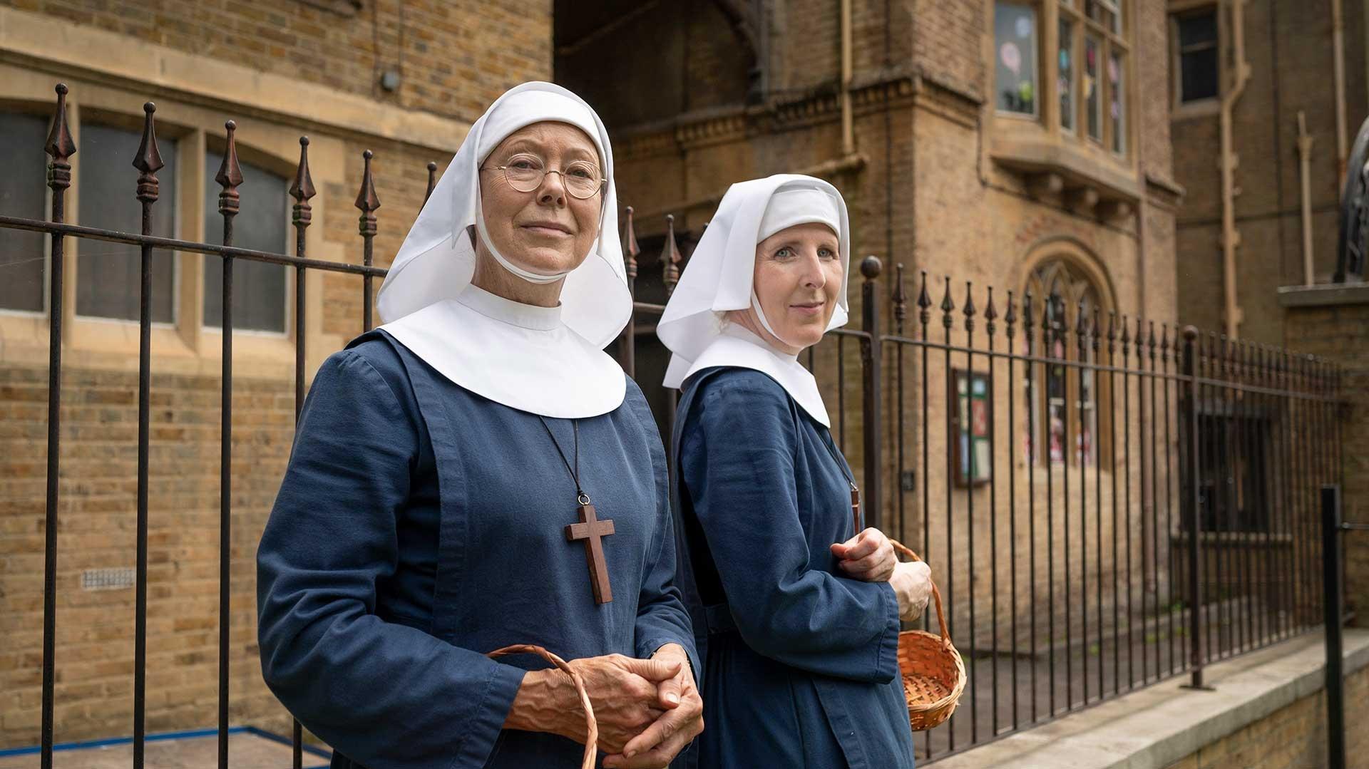Sisters Julianne and Hilda (Photo Credit: Neal Street Productions)
