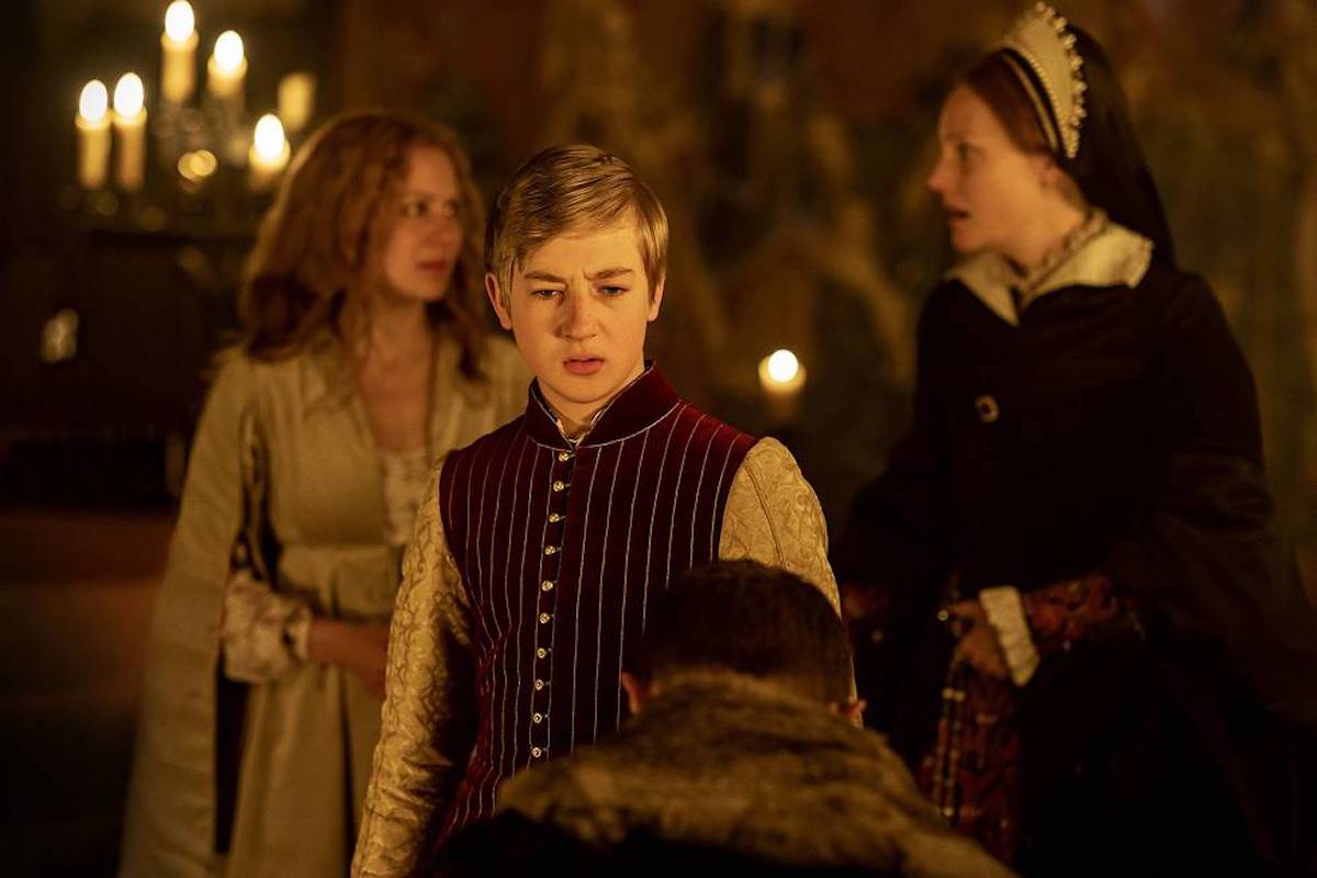 Alicia Von Rittberg, Romola Garai and Oliver Zetterström in "Becoming Elizabeth" (Photo: Starz)