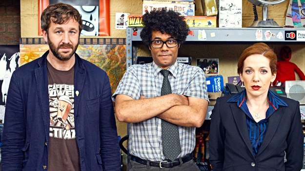 Chris O'Dowd, Richard Ayoade and Kahterine Parkinson in the UK "IT Crowd" (Photo: Channel 4)