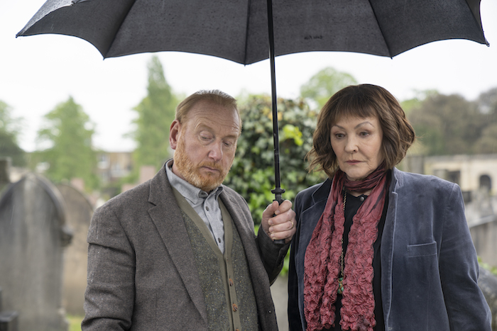 DI Max Arnold (Adrian Scarborough) and Olivia Arnold (Frances Barber) © Acorn TV