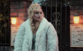 Sophie Turner as Joan Hannington in 'Joan'