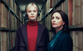Ella Maisy Purvis and Laura Frasier in 'Patience' Season 1