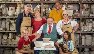 Picture shows: The cast of The Great Festive Pottery Throw Down