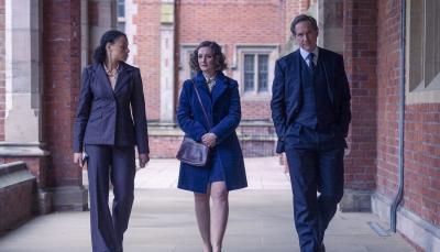 Picture shows: Adam Dalgliesh (Bertie Carvel), Kate Miskin (Carlyss Peer) and Valerie Caldwell (Charlotte McCurry) discuss the dysfunctional aspects of the legal practice where she clerks.