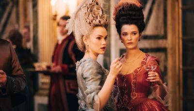 Liah O'Prey and Emilia Schule in "Marie Antoinette"