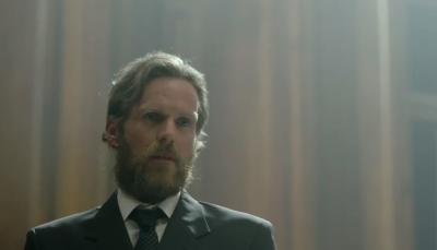 Shaun Evans as John Sweeney in the witness box in 'Until I Kill You'
