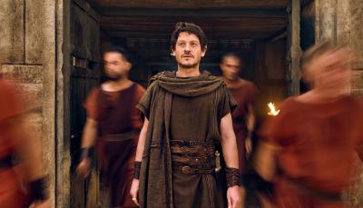 Iwan Rheon in "Those About to Die"