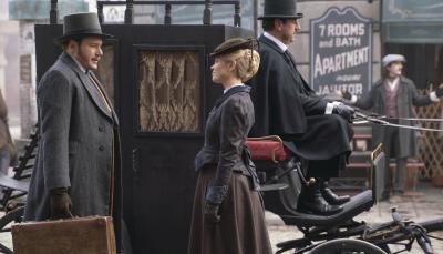 Kate Phillips and Felix Scott in "Miss Scarlet" Season 5