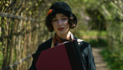 Phoebe Dynevor as Clarice Cliff in The Colour Room