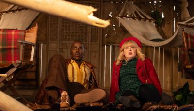 Ncuti Gatwa and Nicola Coughlan in "Joy to the World"