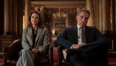 Kerri Russell and Rufus Sewell in "The Diplomat" Season 3