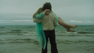 Grace Glowicki and Ben Petrie in 'Honey Bunch' 