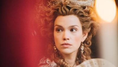 Emilia Schüle as Marie Antoinette in 'Marie Antoinette' Season 2 