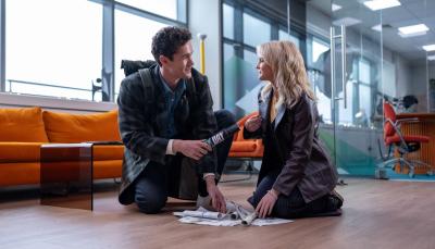 Jonah Hauer-King and Millie Gibson in "Doctor Who" 