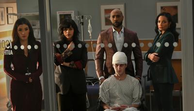 Inga Schlingmann as Dr. Sasha Lubbock, Eve Harlow as Dr. Ingrid Derian, Morris Chestnut as Dr. John Watson, Peter Mark Kendall as Dr. Adam Croft, and Rochelle Aytes as Dr. Mary Morstan in 'Watson' Season 1