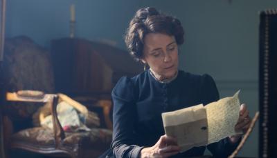 Keeley Hawes in "Miss Austen"