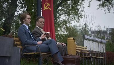 Harry Lawtey and Russell Crowe in 'Billion Dollar Spy'