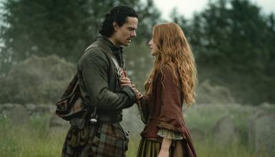  Jamie Roy and Harriet Slater in "Outlander: Blood of My Blood"