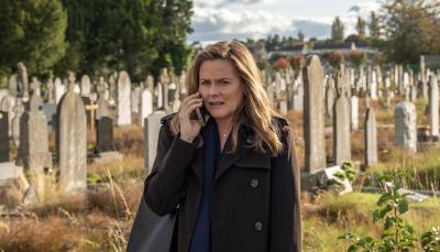 Alicia Silverstone in 'Irish Blood' Season 1