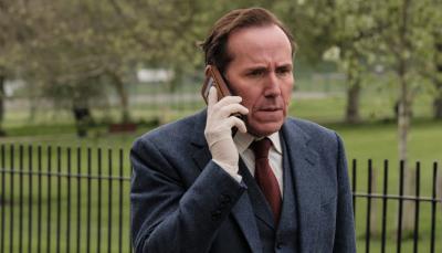 Ben Miller as Professor T in 'Professor T' Season 4