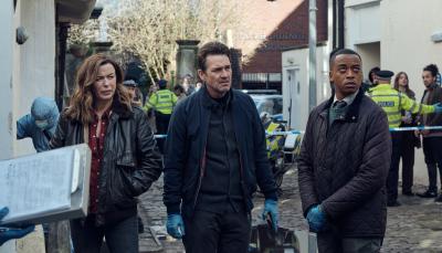 Eve Myles as DCI Jeanette Kilburn, Dougray Scott as DI Lou Stanley, and Elliot Edusah as DC Mike Dilliston in 'The Crow Girl'