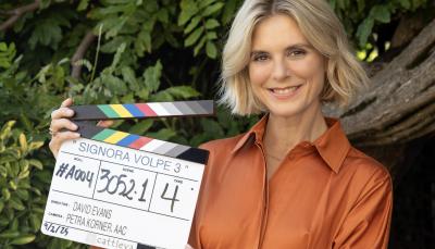 Emilia Fox on set for 'Signora Volpe' Season 3