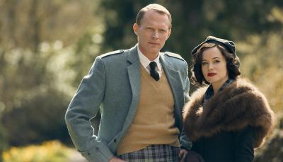 Paul Bettany and Claire Foy in "A Very British Scandal" (Photo: Credit: Alan Peebles/Amazon Studios)