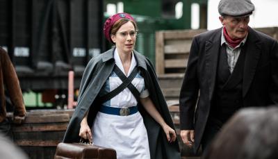 Shelagh Turner (Laura Main) to the rescue (Photo: Courtesy of Neal Street Productions 2016)