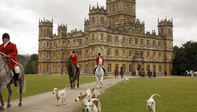 Time to start saying our goodbyes to Highclere Castle (Photo: Courtesy of Nick Briggs/Carnival Film & Television Limited 2015 for MASTERPIECE)