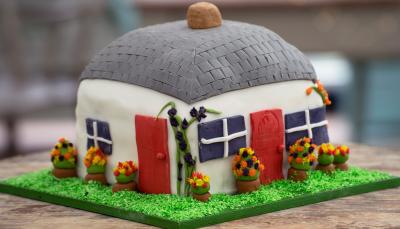 Carole’s ‘Little House In The Country’ Cake Week Showstopper