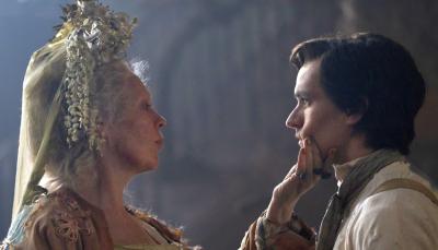 Picture Shows: Olivia Colman as Miss Havisham and Fionn Whitehead as Pip in 'Great Expectations'