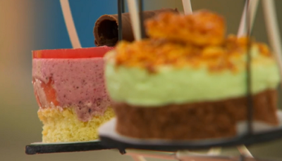 During dessert week, Andrew’s mint chocolate mousse cakes harkened back to his childhood ice cream flavors, impressing the judges with both their appearance and taste. (image © 2017 Love Productions)