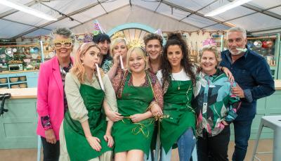The Derry Girls and the Baking Show judges (Photo: Netflix)