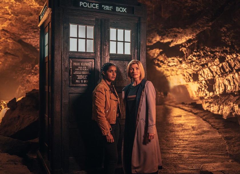 Jodie Whittaker and Mandip Gill outside a TARDIS